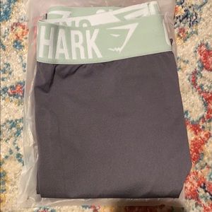 GYMSHARK FIT LEGGINGS (not cropped)